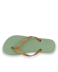 IP 81030 IPANEMA ANATOMICA TAN FEM
Color: AG185 GREEN/GOLD